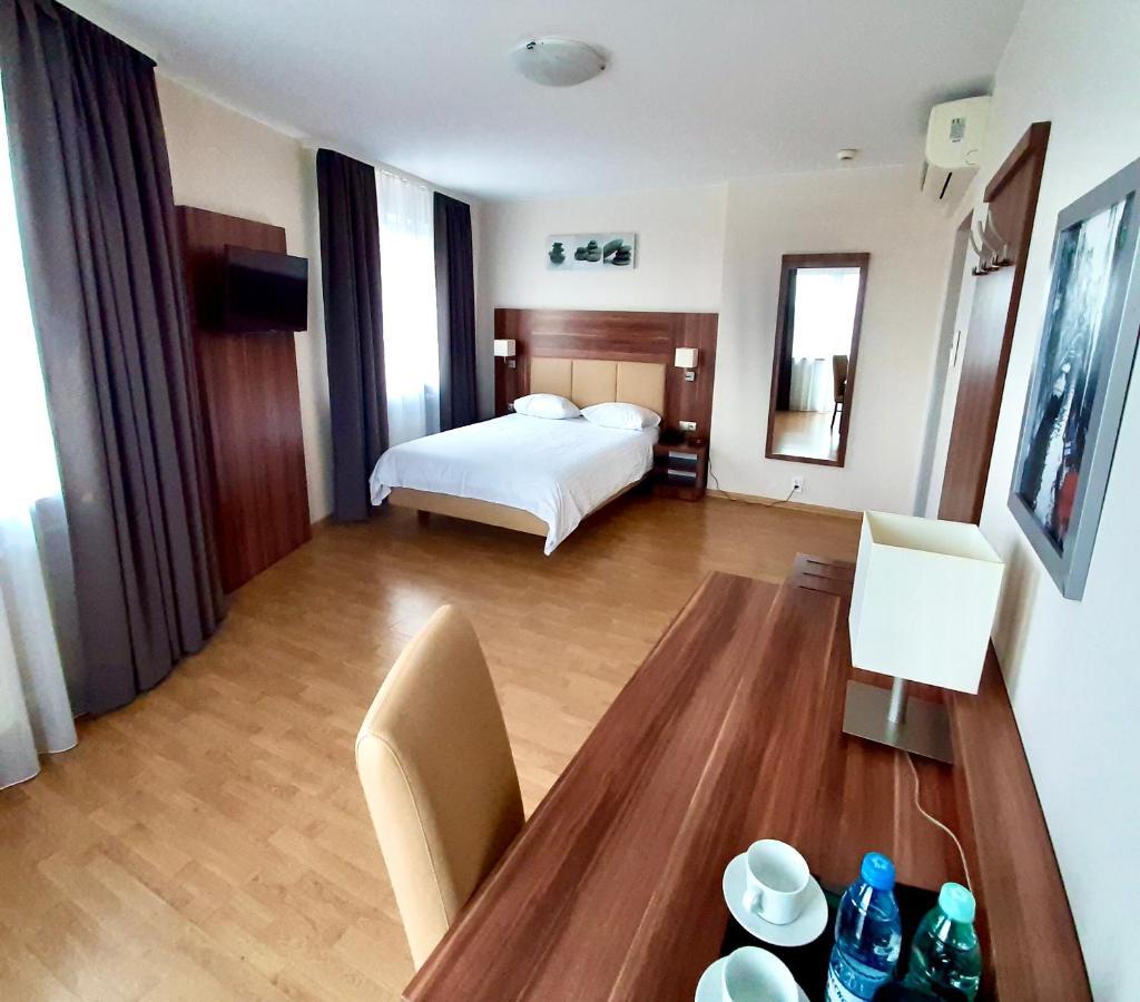 Poleczki Residence Apartments Варшава Экстерьер фото
